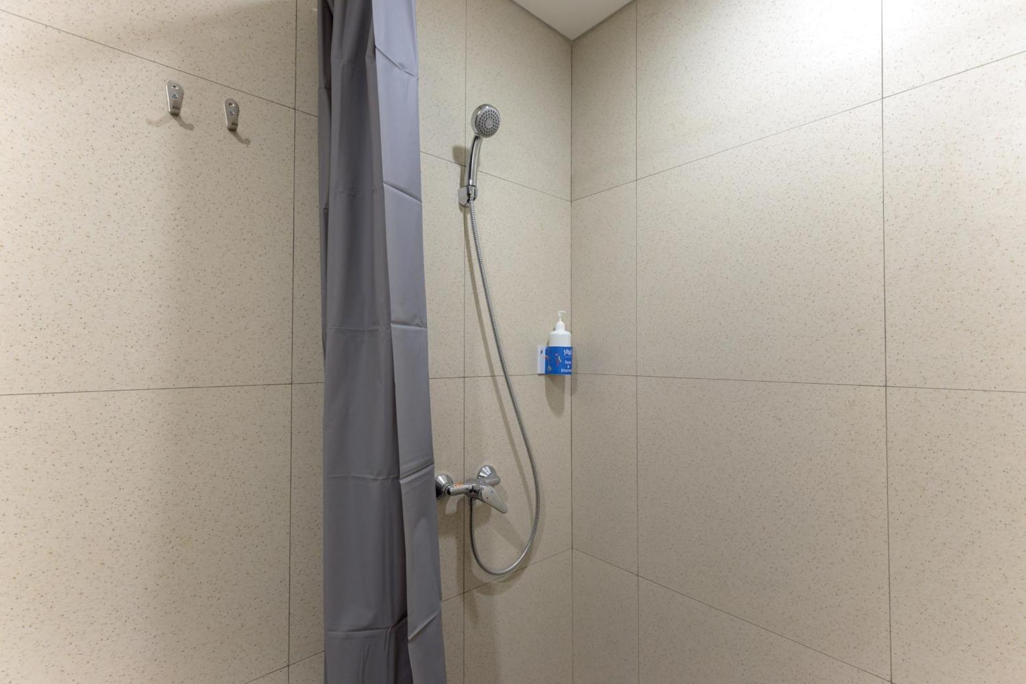 Sans Hotel Kelapa Gading Cakarta Dış mekan fotoğraf